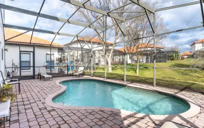 Poolside Serenity near Disney World