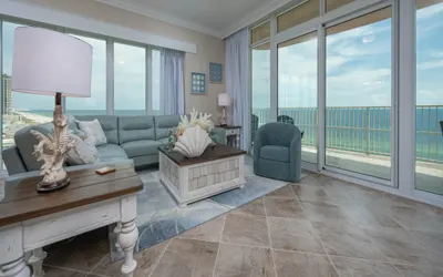 Phoenix Gulf Towers 1008