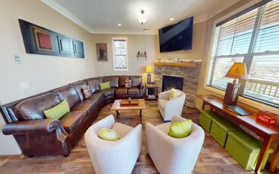 Cheerful 6BR Townhome, #30,  just steps from the slopes!