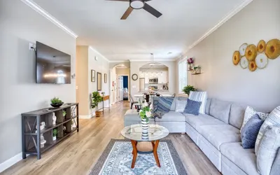 1111 Cypress Bend