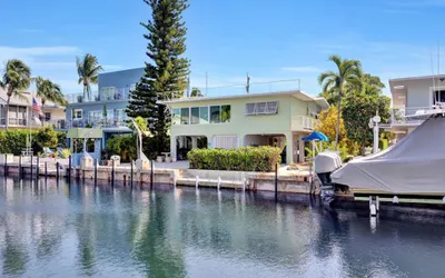 Delightful vacation home located in the popular Islamorada neighborhood of Port Antigua.