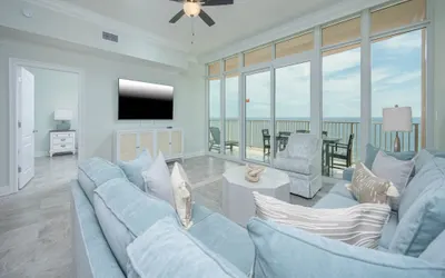 Phoenix Gulf Towers 1407