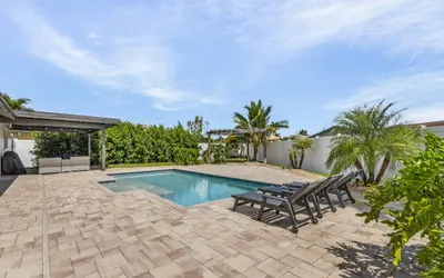 4313 Soak up the Sun -  Saltwater pool, spacious fenced-in backy