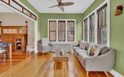 Charming 3bd Bungalow in Vibrant Andersonville