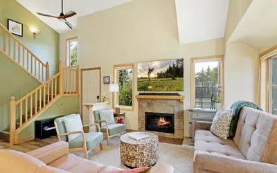 470 Homestead Unit 13