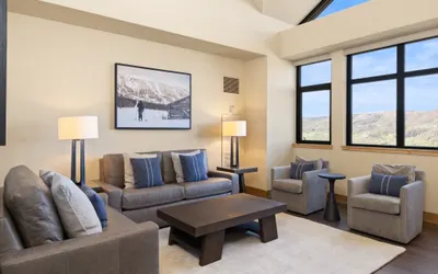 Penthouse 707 - 4 Bedroom/4 Bathroom - Steamboat Grand