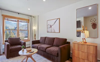 Copper Springs 1 Bedroom Condo #305