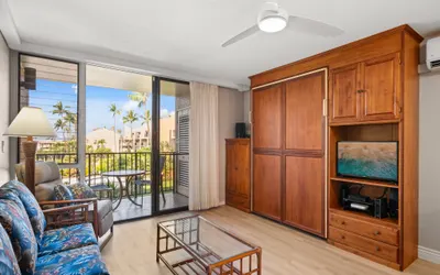 Kamaole Sands 5-208