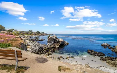 3965 Marine Gardens
