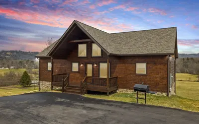 Robeson Hood Lodge