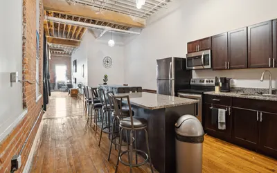 Downtown Detroit Loft - Fully equipped & Absolutely Gorgeous theme