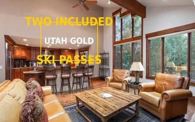 2430 Deer Valley Getaway! Private Hot Tub! Free Skier Shuttle and Two Utah Gold Ski Passes!