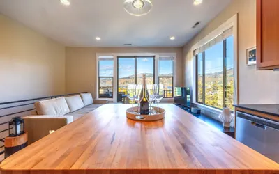 Bluff View 30 Day