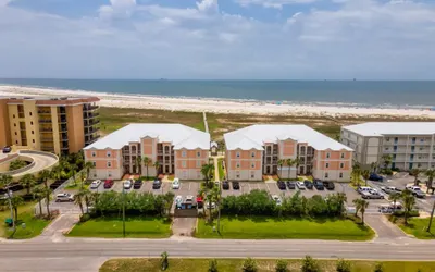 Dauphin Luv A - Beach Club #201-A