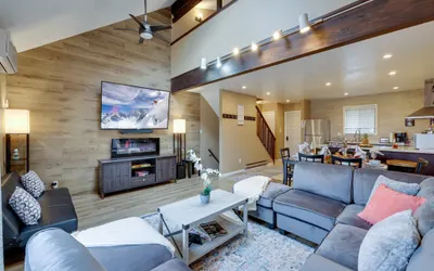 Pocono Paradise Ultimate Camelback Getaway