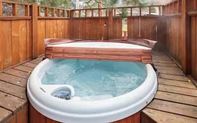 Meet Me on Milwaukee 30 Day Minimum