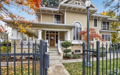 The Spalding House, Comfort in Visalia