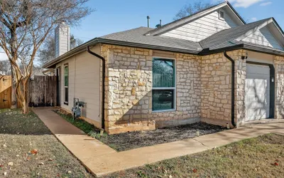 Modern 3BR Townhouse Near Brushy Creek