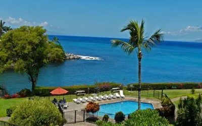 Peaceful Ocean-View 2BR Loft Escape - Unit C38