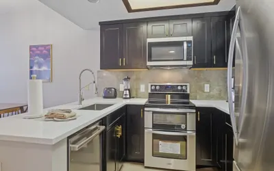 Greens 1 Bedroom Condo #215