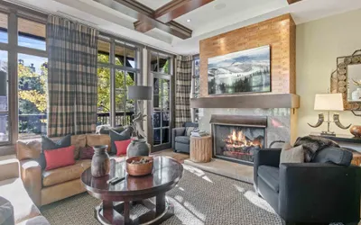 Flagstaff 204 - Ski-In/Ski-Out Mountain Retreat | 3BR