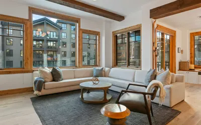 4 Bed | 3.5 Bath | Deer Valley Ski-In/Ski-Out