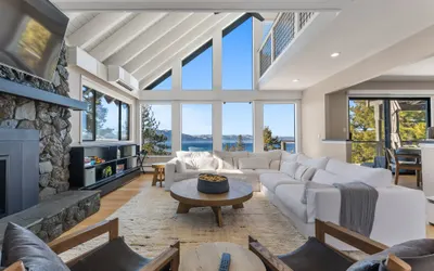 HCH0868 - The Grand Escape