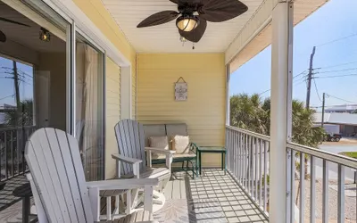 401 Mistress of The Sea: Pet-Friendly Home!