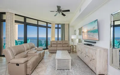 The Oasis 1704 formerly Phoenix West II 1704