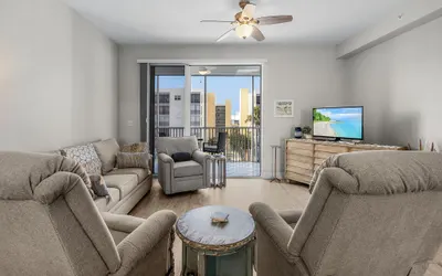 Casa Marina 432 Newly Remodeled, Water View