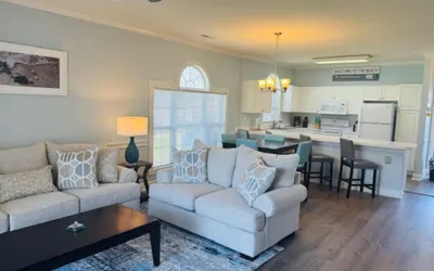 Magnolia Place 4789-104