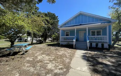 GRACIE'S PLACE