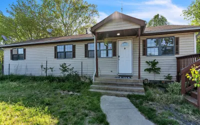 Peaceful Pet Friendly Chesapeake Escape
