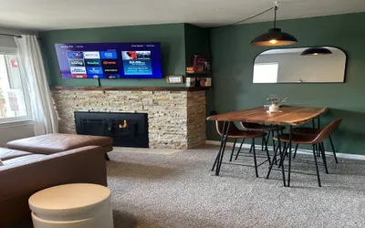 HNC0617 - Stagecoach Summit Retreat