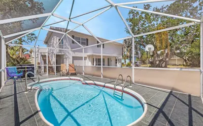 140 Barefoot Bungalow: 4BR/2BA w/ Heated Pool!