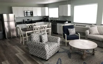 BeachGate Condo Suites and Oceanfront Resort - One Bedroom Suite #3