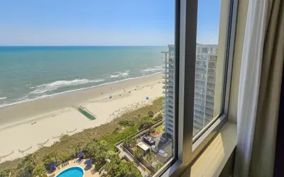 Ocean Front, 1602 Royale Palms, June discount - with access!!