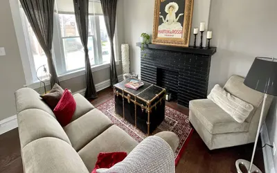 The Chocolate Suite - Walkable and Peaceful