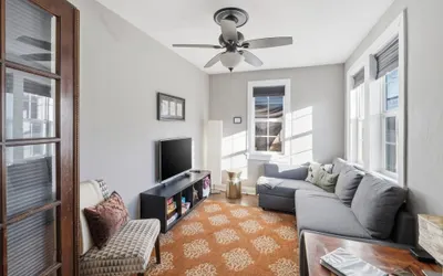 The Chocolate Suite - Walkable and Peaceful