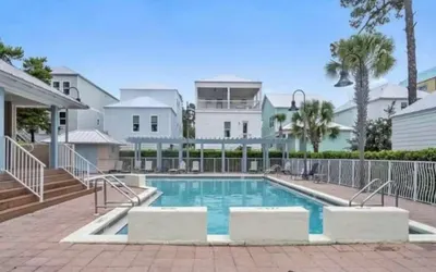 Relaxing Beach Retreat by Highway 30A