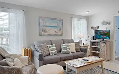 Sweet Beach Retreat