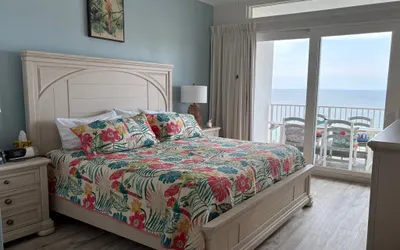 Laketown Wharf 2123