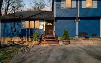 The Dylan House