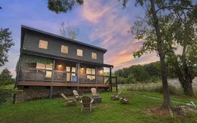 Mountain Cabin Getaway Jacuzzi & Stunning Views
