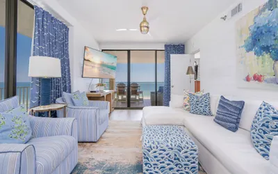 Romar Place 701
