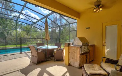 WS192TL Watersong 5 bed pool home
