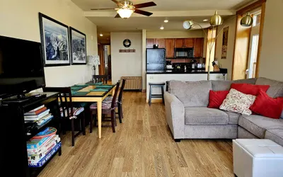 White Pine 207 - 2 Bedroom