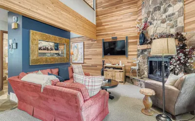 1763 Lakeside Getaway at Deer Valley!