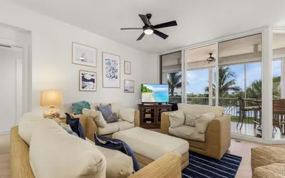 Waterside #835: Bayscape Bliss 3BR/2BA Condo w/ Pool!