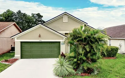 Cozy 3BR Home w/ Private Pool Near Disney